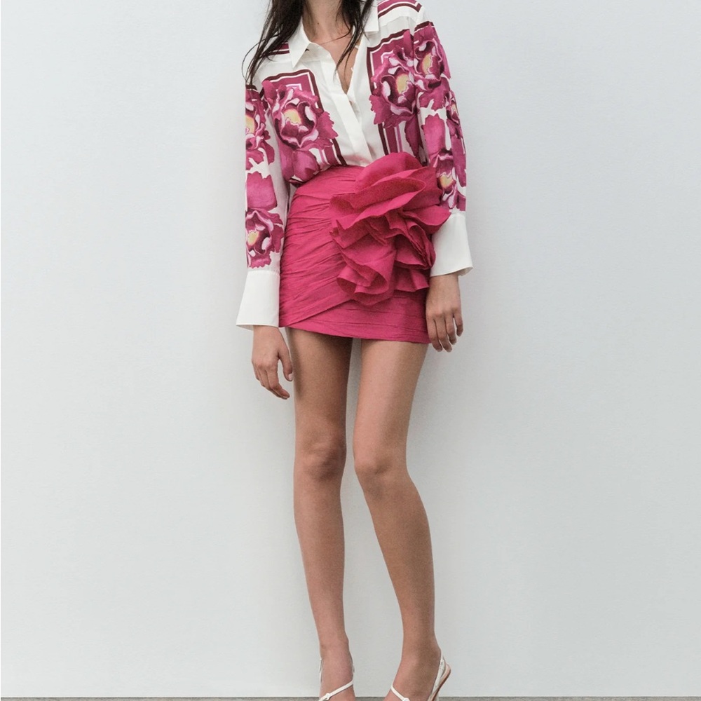 NEW Aje Fuchsia Ruffled Mini Skirt